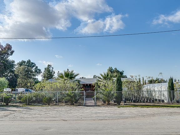 3rd image of 22655 Westport Ln