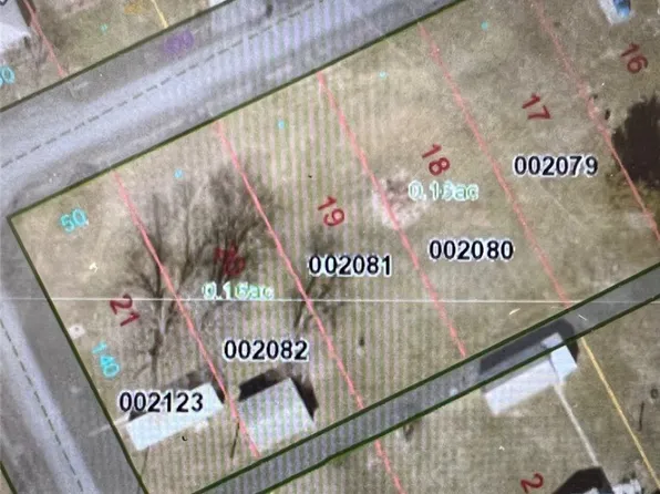 207 N Boyd Ave, Montrose, IL 62445