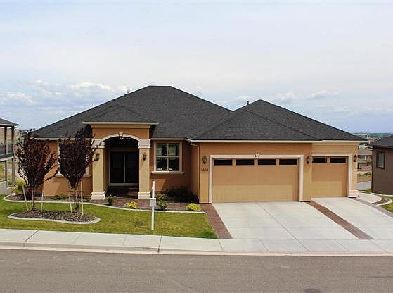 1st image of 1634 Lucca Ln