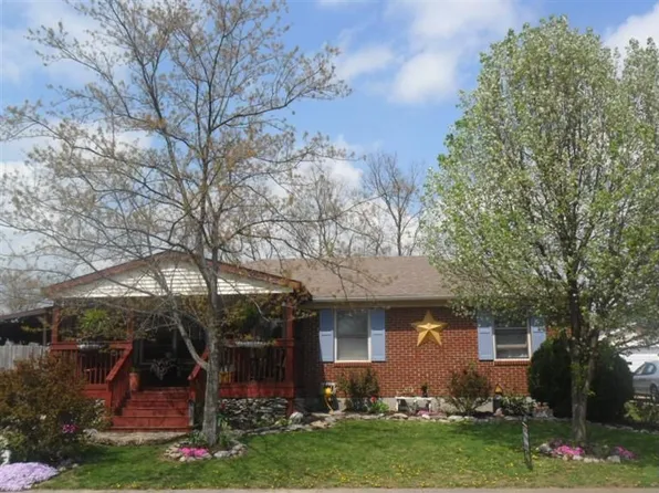 214 Laurel Ln, Nicholasville, KY 40356