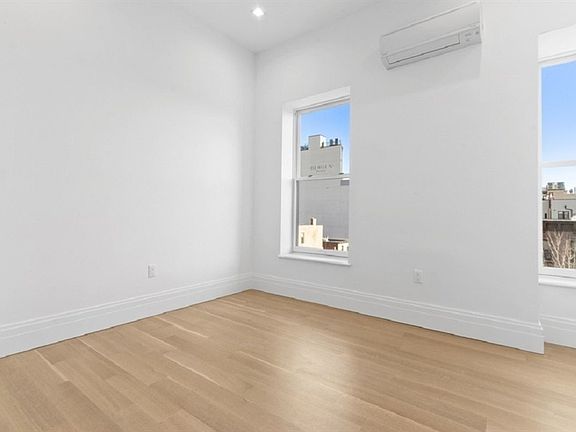 4th image of 638 Bergen St #3