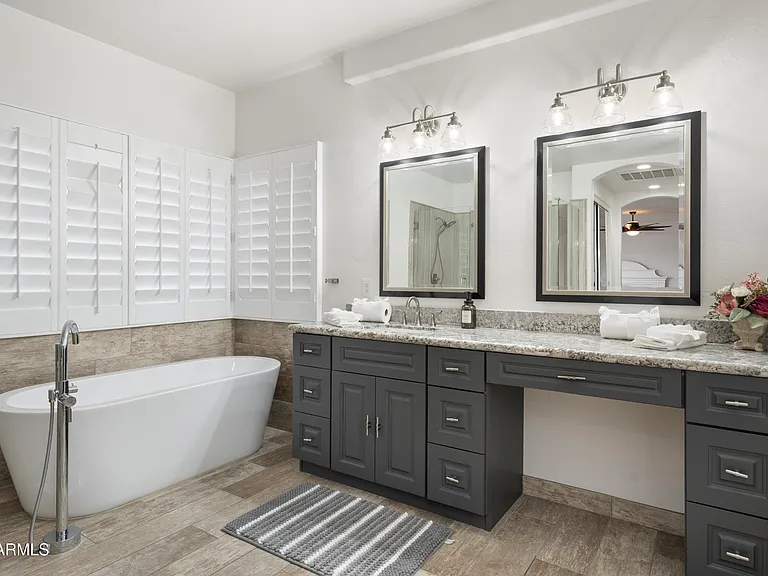 4132 E Pullman Rd — Photo 25