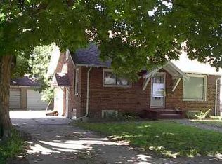 311 S Garfield Ave, Champaign, IL 61821