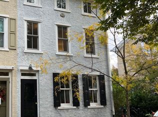 104 W Gravers Ln, Philadelphia, PA 19118