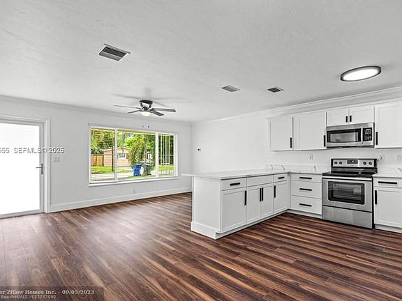 2nd image of 6321 Thomas St