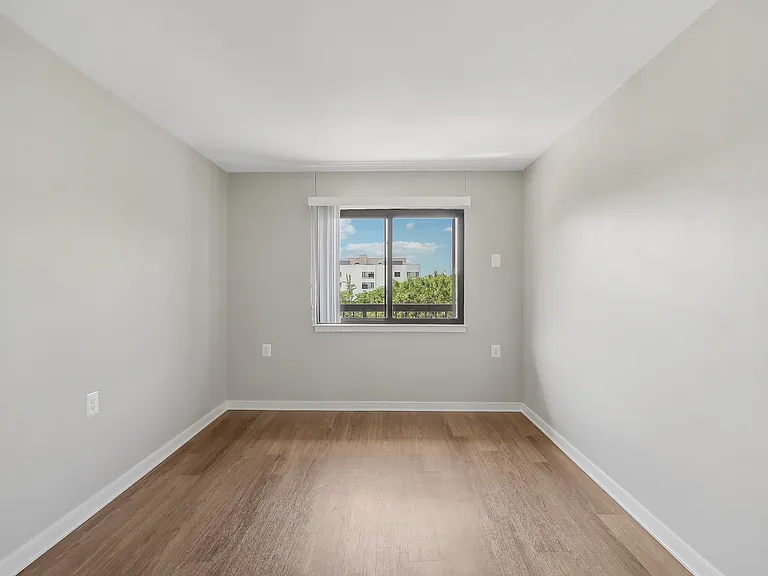 1400 Florida Ave NE — Photo 54