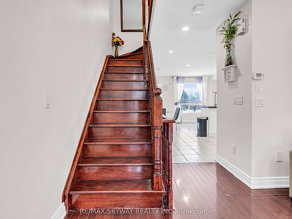 4th image of 96 Jenkinson Way