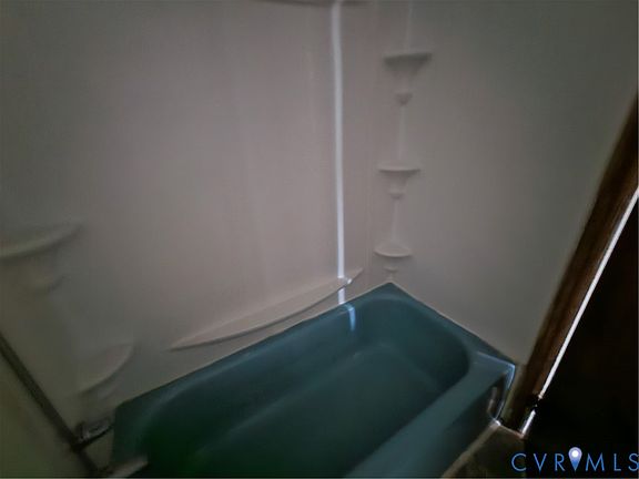 5th image of 3709 Stockton St