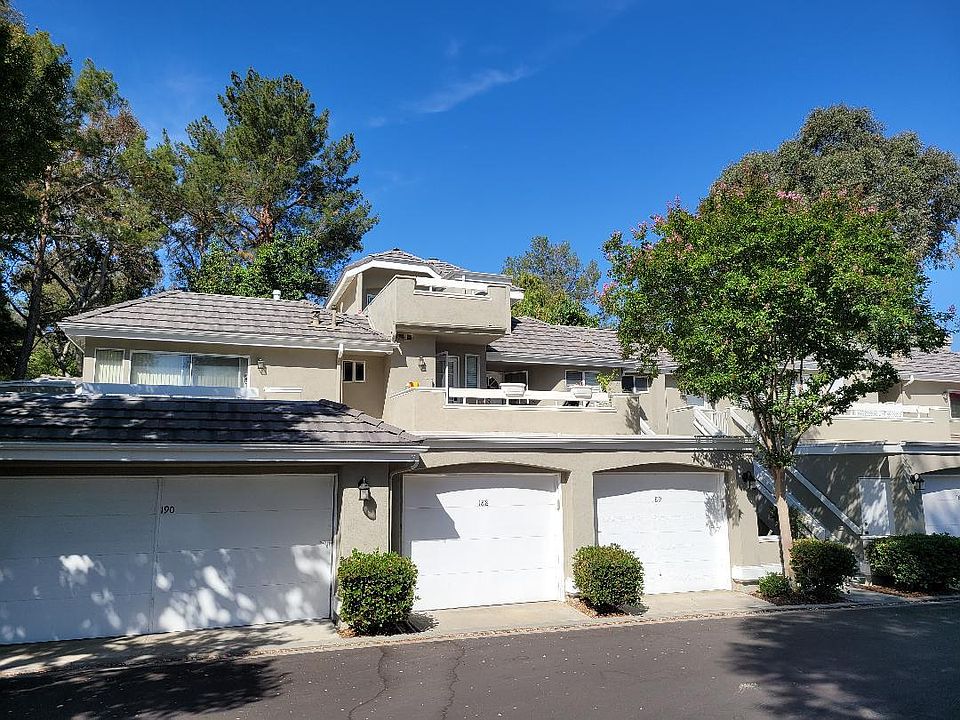 1st image of 23949 Arroyo Park Dr