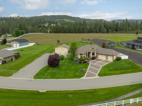 20407 E Happy Trails Lane, Otis Orchards, WA 99027