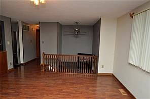 5th image of 2725 Sheffield Dr