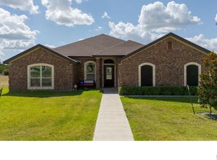 300 Martin Dr, Copperas Cove, TX 76522
