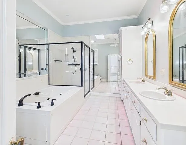 1178 Oval Dr — Photo 41