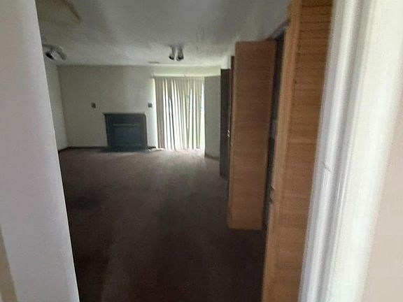 5th image of 9540 Branchleigh Rd