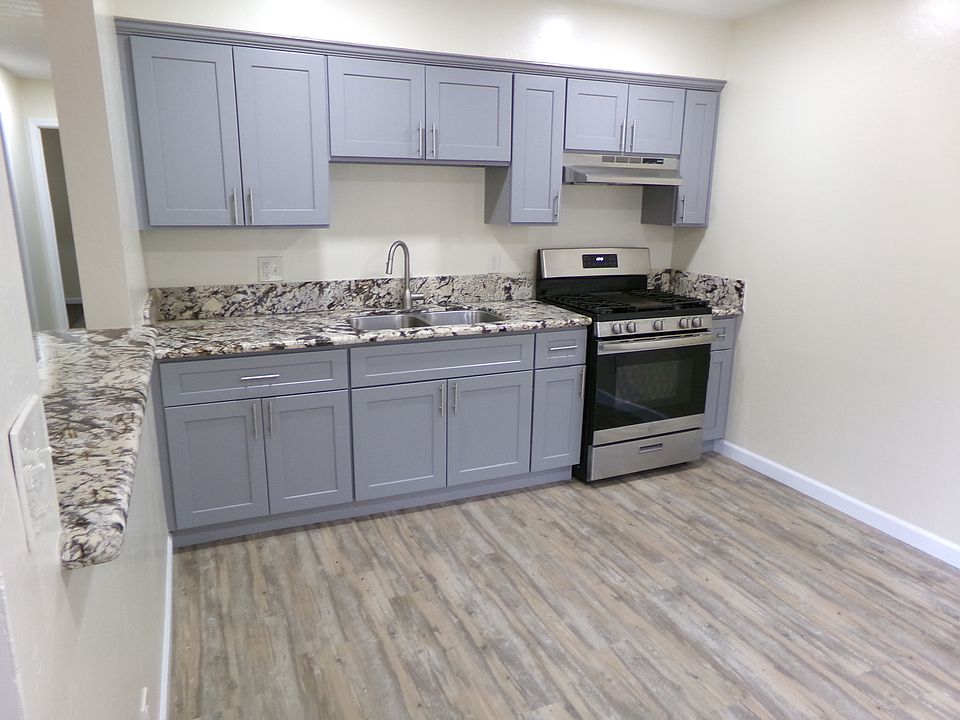 1st image of 1607 Dairy Ave #D