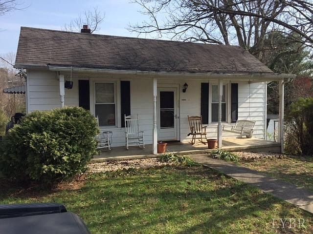1st image of 335 Peninsular St