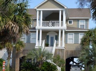 1633 E Ashley Ave, Folly Beach, SC 29439