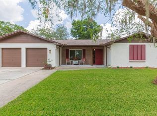 214 Ball Park Ave, Seffner, FL 33584