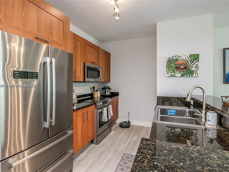 1300 Ponce De Leon Blvd #500 — Photo 5