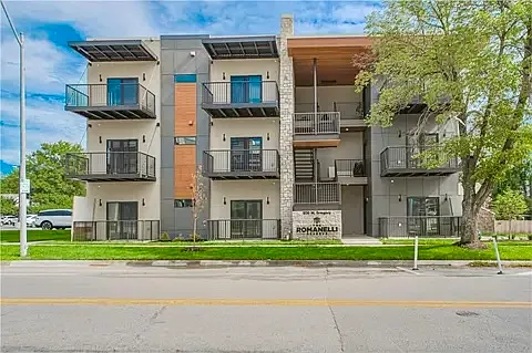 200 W Gregory Blvd #103 — Photo 18