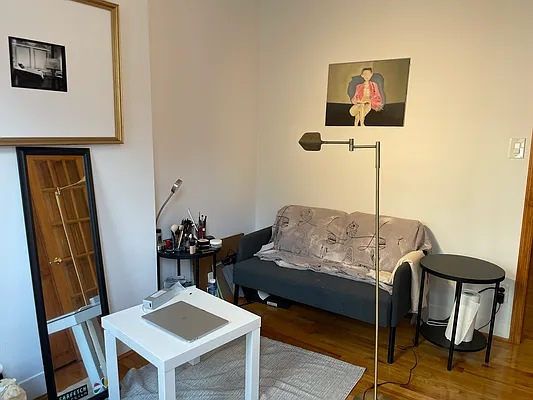 Rented by Compass | media 9