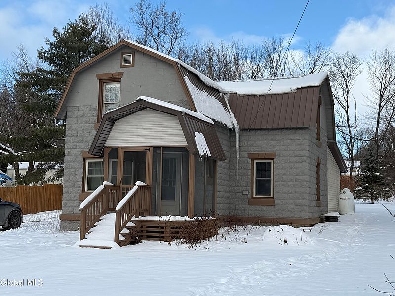 3rd image of 109 Joyce Road
