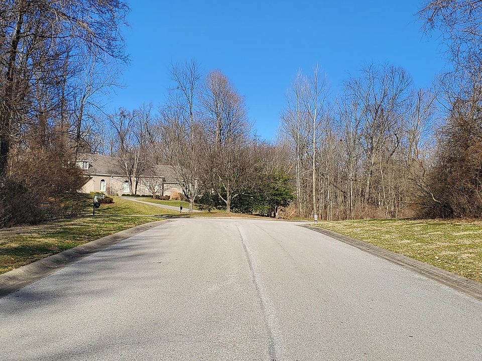 2nd image of 7712 Woodbridge Hill Ln