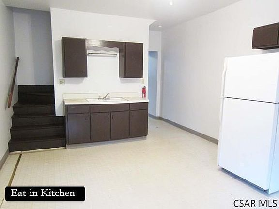 4th image of 27 Fleetwood St