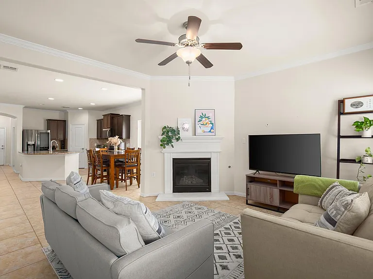 10012 Epic Knoll Dr — Photo 4
