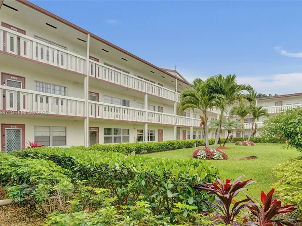 511 Fanshaw M #511, Boca Raton, FL 33434