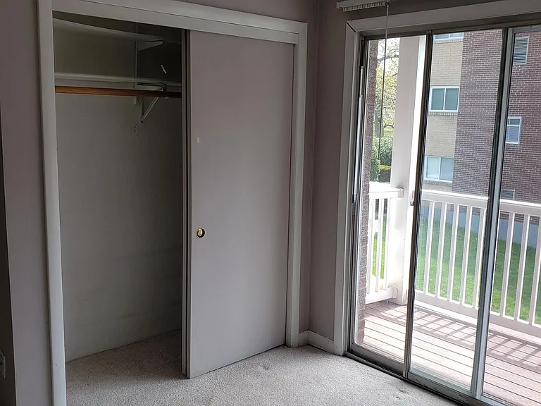 616 Boston Post Rd E — Photo 2