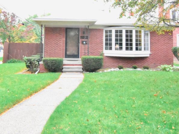 20201 Beaufait St