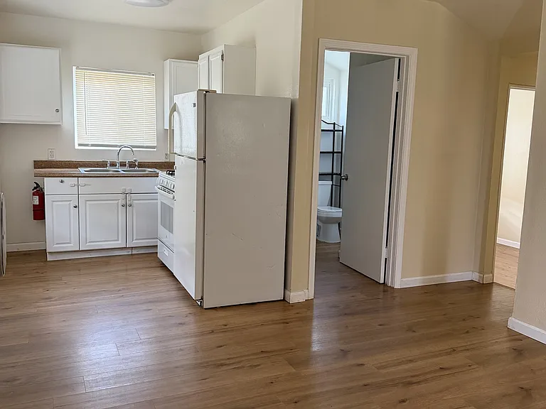 6607 Datura Ave #7 — Photo 2