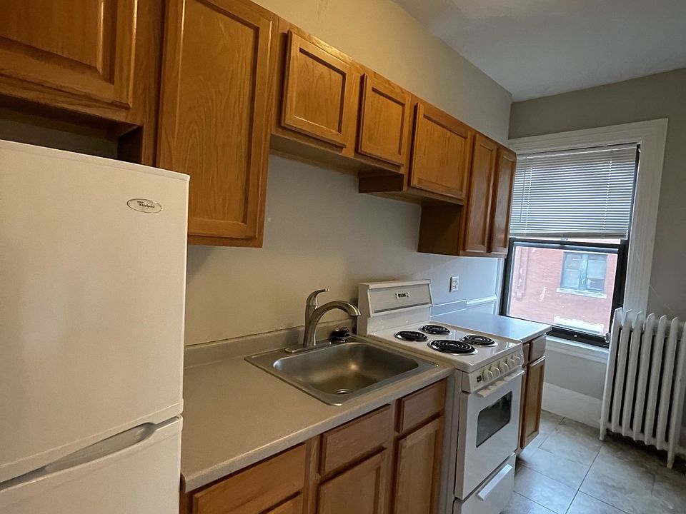 2nd image of 9 Sewall St #310