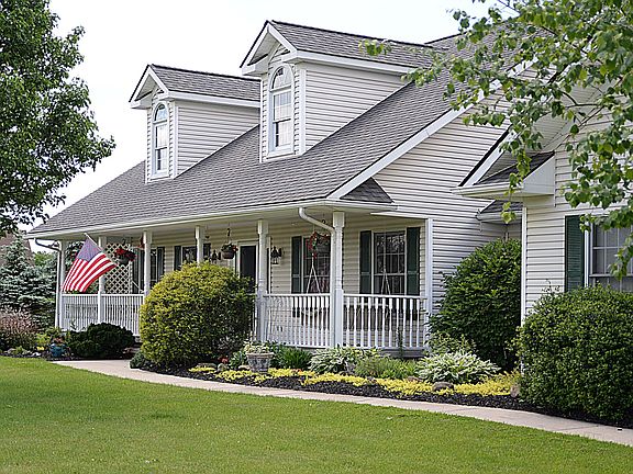 4th image of 16790 Auburn Springs Dr