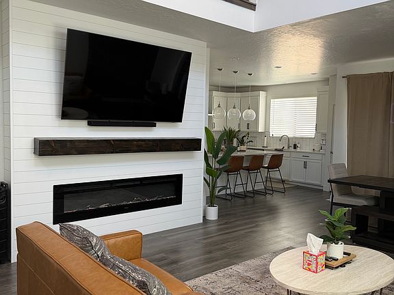 2nd image of 15138 S Prinz Ln