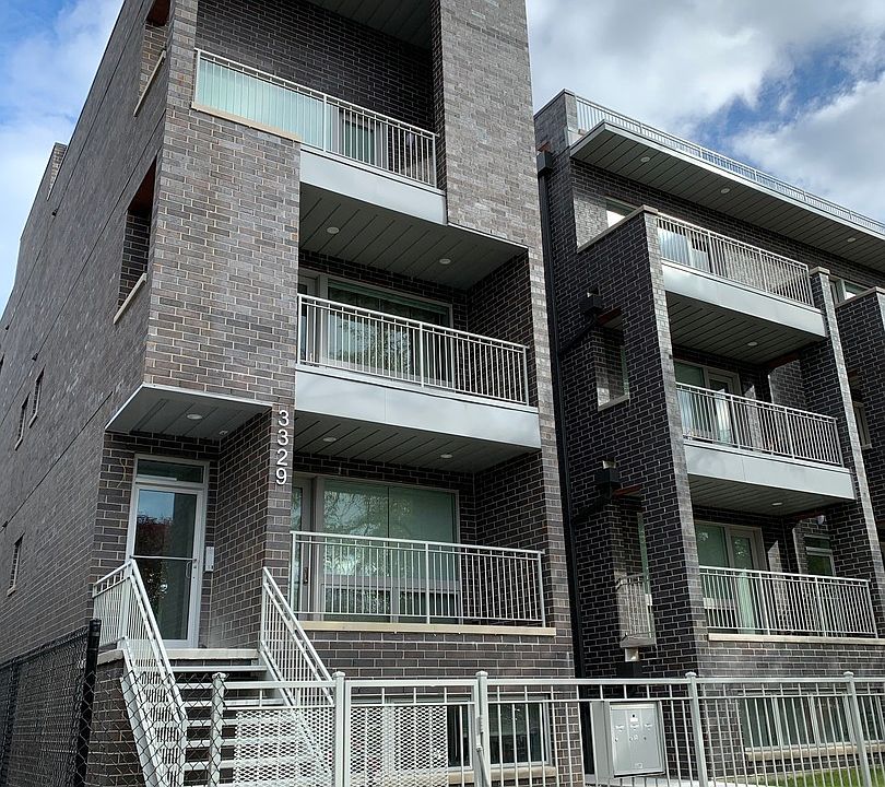 1st image of 3329 S Michigan Ave #2