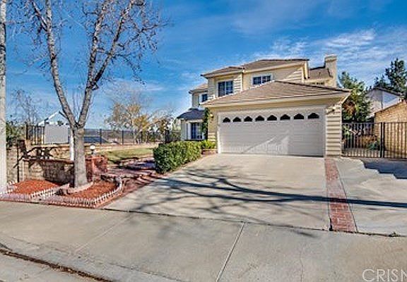 2nd image of 28614 Meadowgrass Dr
