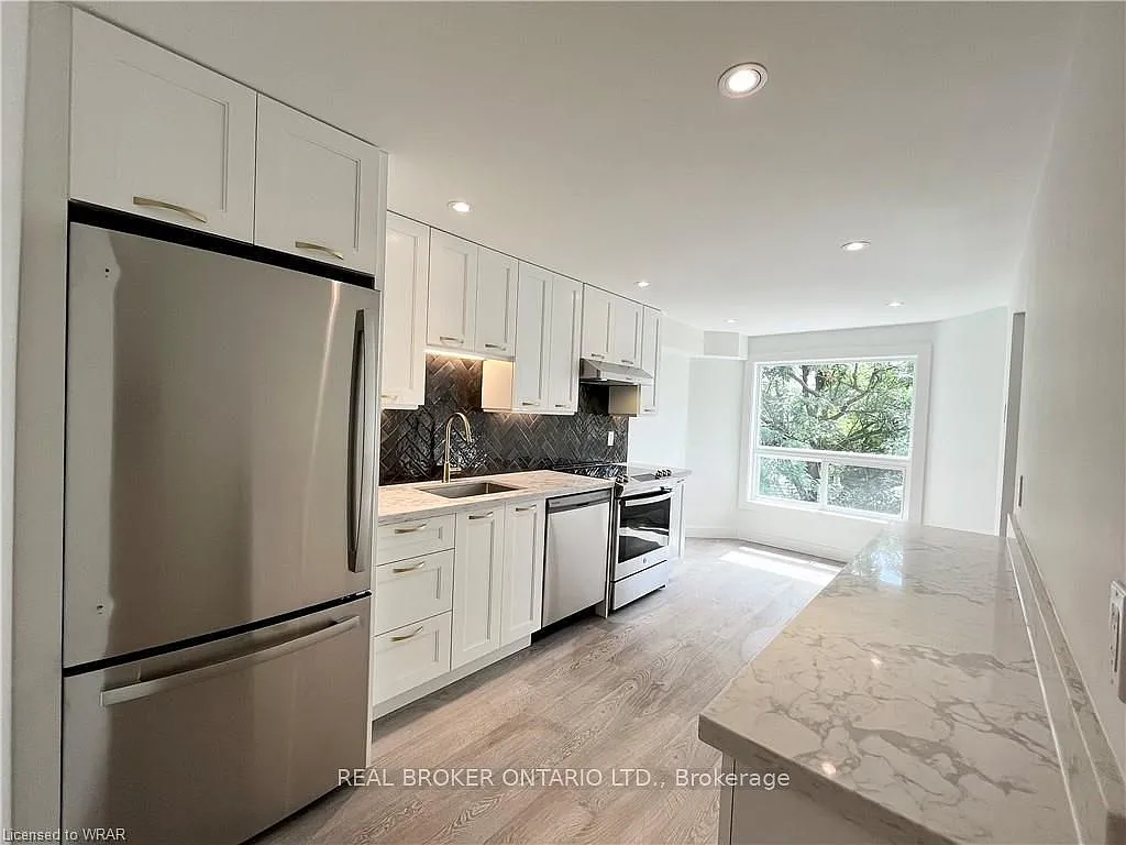 3 bed, $3,200 — Photo 4