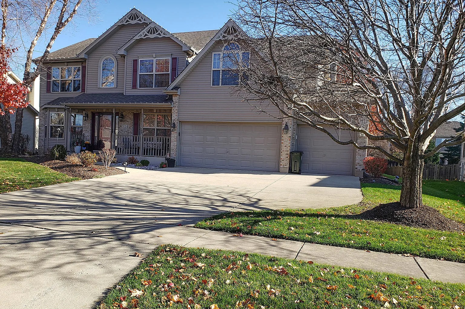 514 Danbury Dr photo 1