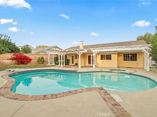 11001 Limerick Ave, Chatsworth, CA 91311