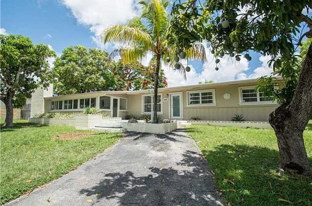 1st image of 9365 SW 181st Ter
