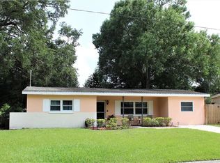 2894 Huntington Dr, Largo, FL 33771