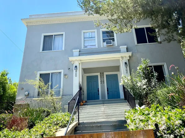 Small Community, Big Opportunity Won't Last! Your Highland Park Home Awaits!