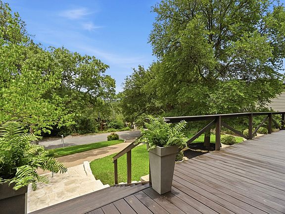 3rd image of 2106 Cypress Point E