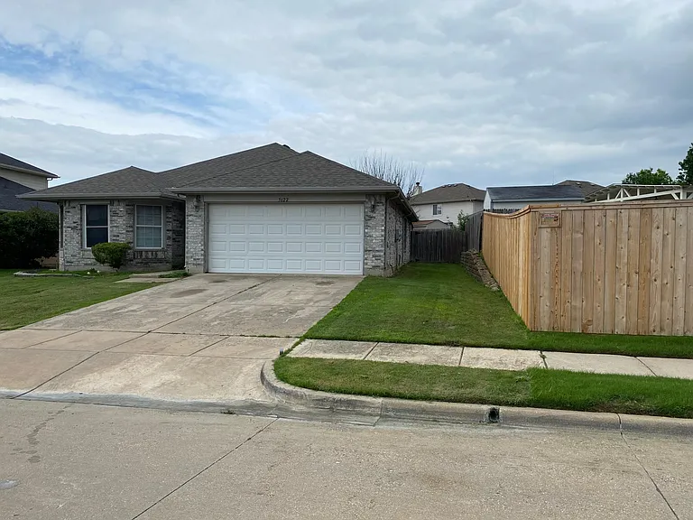 5622 Hunters Bend Ln — Photo 6