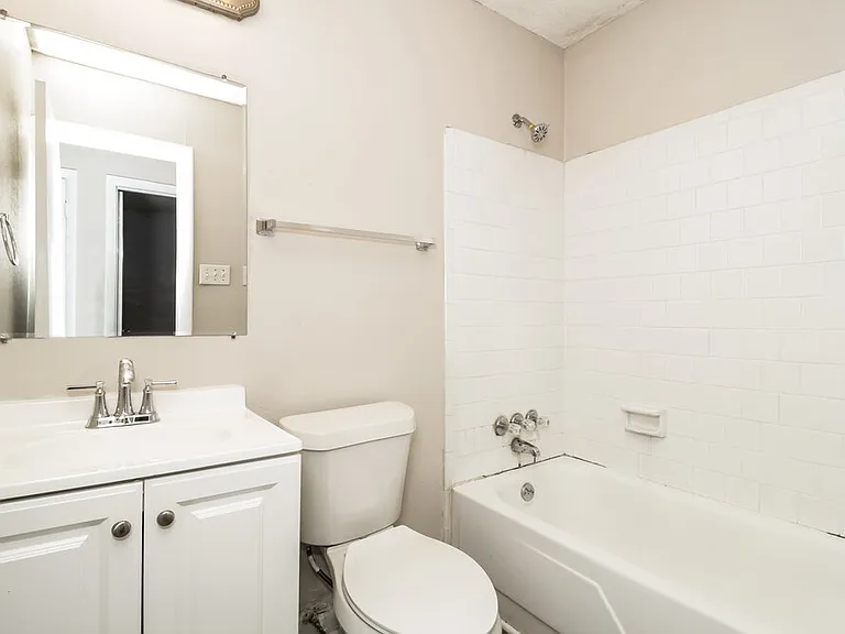 479 Clara Dr — Photo 14