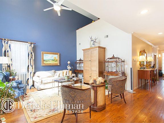 4th image of 537 Bardini Dr