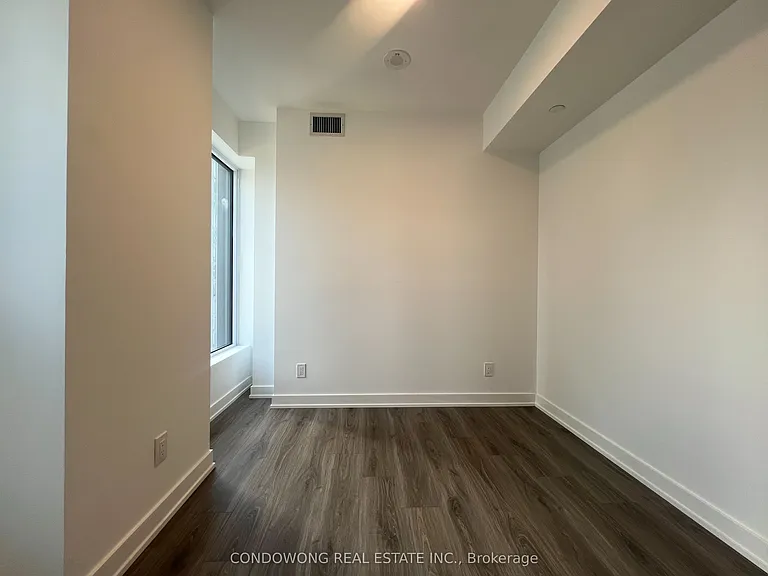 100 Queen St E #2311 — Photo 7