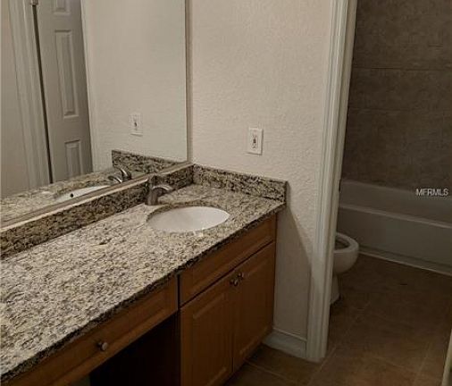 5th image of 200 Country Club Dr APT 604
